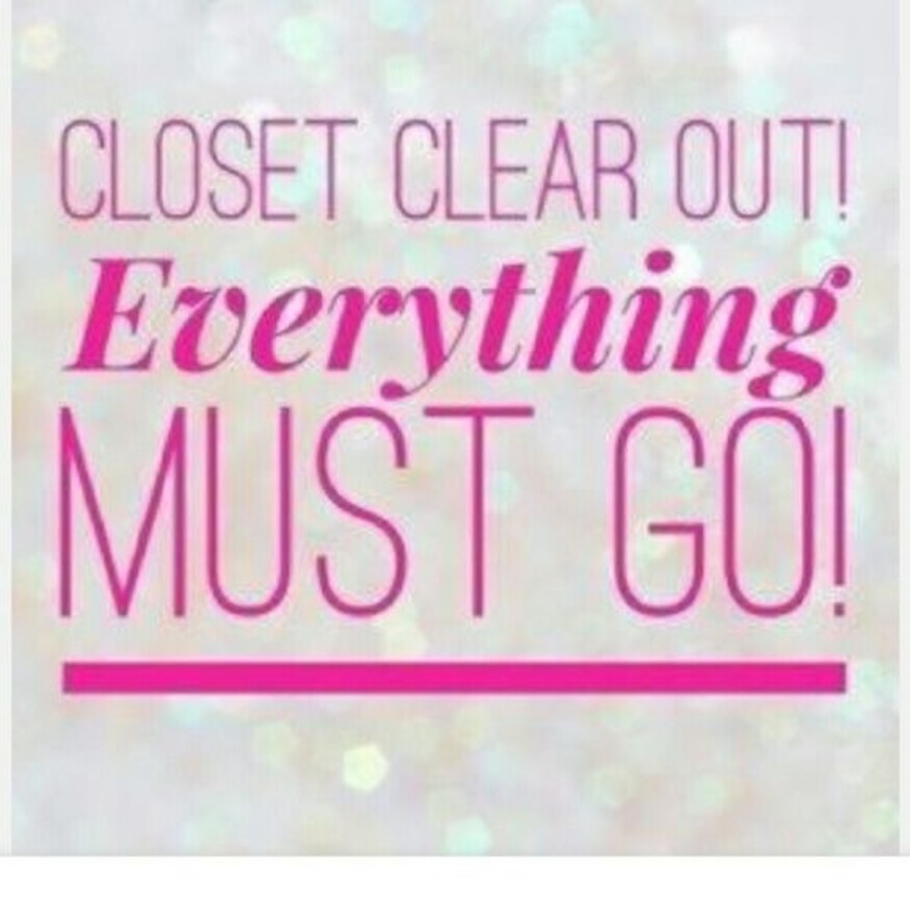 Closing my closet: everything must go. Send me your offers!